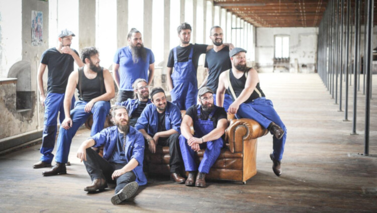 Printemps culturel ; Ouverture à Cros de la résidence d'artistes 